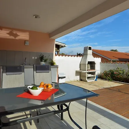 House Betiga 1771 度假居 *